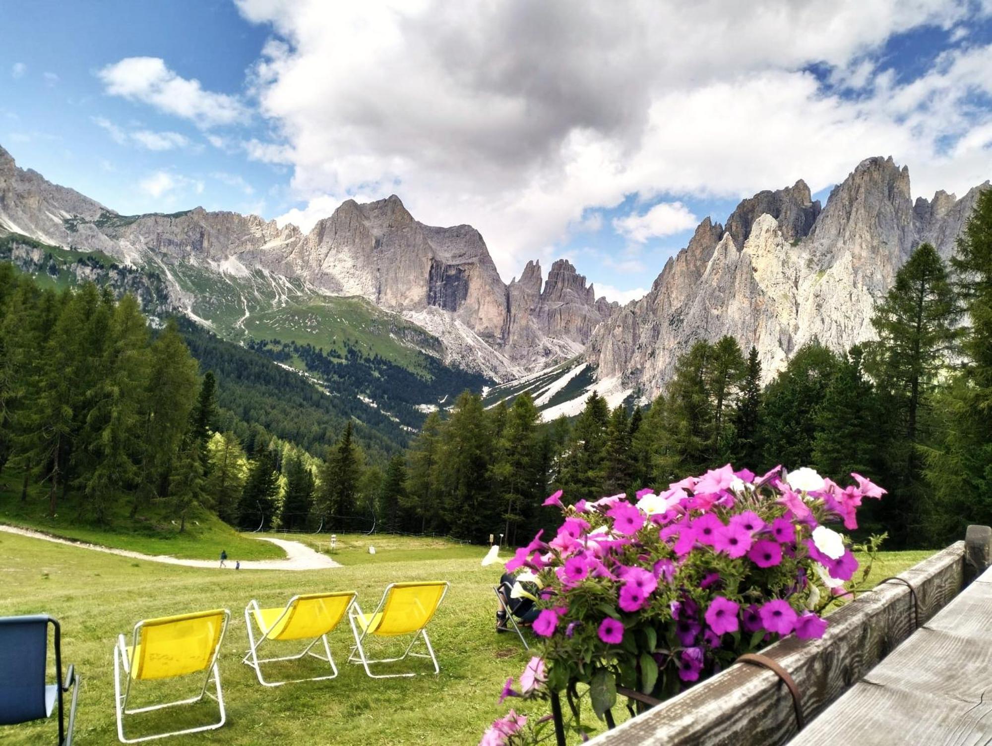 Appartamento A Tesero Buitenkant foto